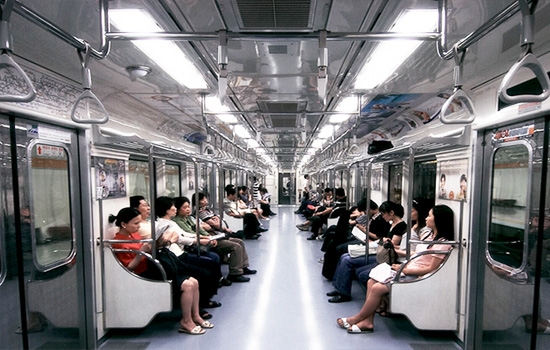tàu điện ngầm ở Nhật Bản 
